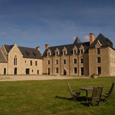 Manoir De Kergrec'h 3* بلوغريسكانت